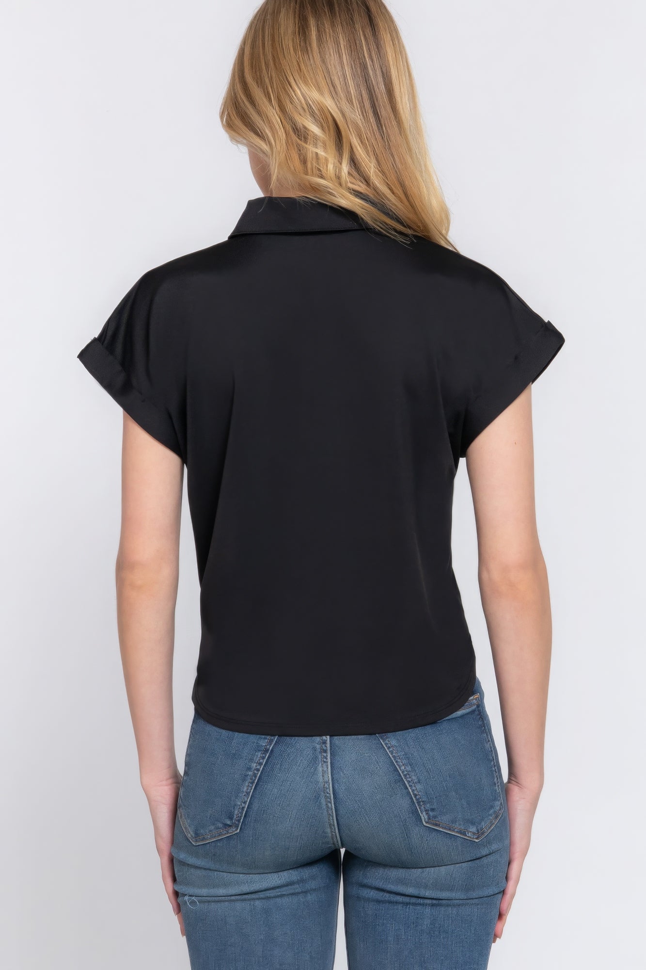 {{title}} - {{product-type}} for women from {{shop-name}}