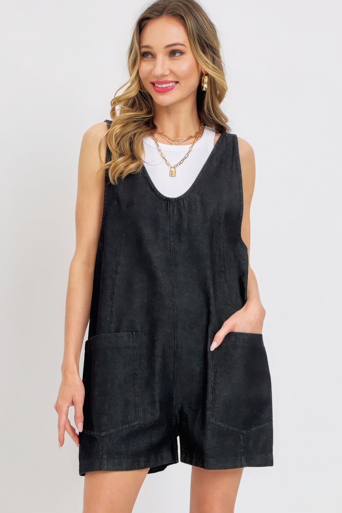 {{title}} - {{product-type}} for women from {{shop-name}}