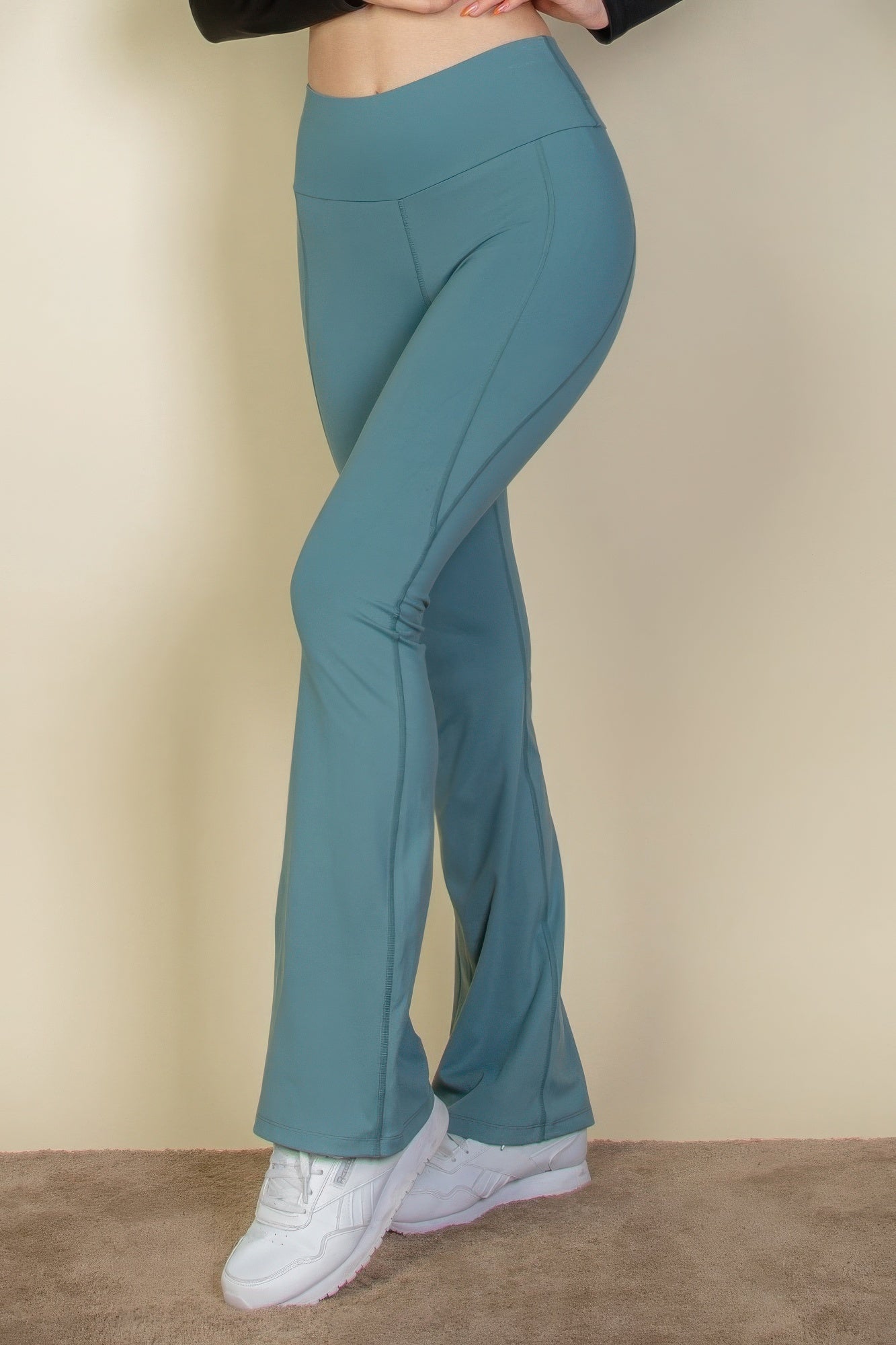 {{title}} - {{product-type}} for women from {{shop-name}}
