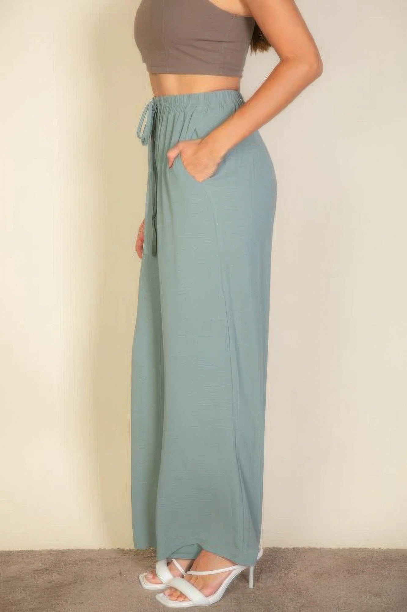 {{title}} - {{product-type}} for women from {{shop-name}}