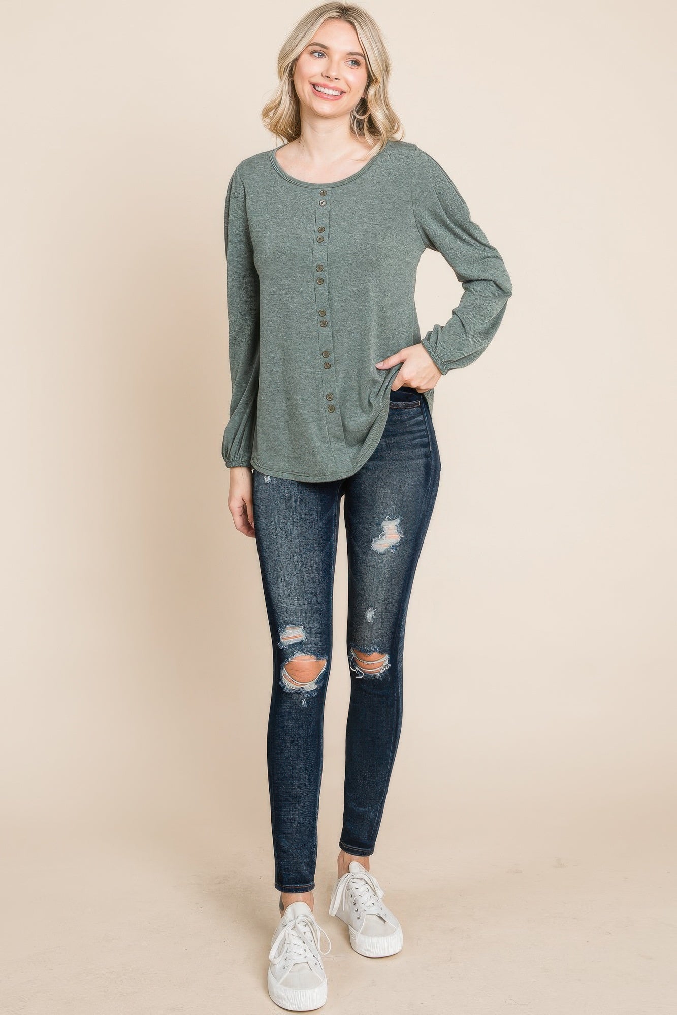 {{title}} - {{product-type}} for women from {{shop-name}}