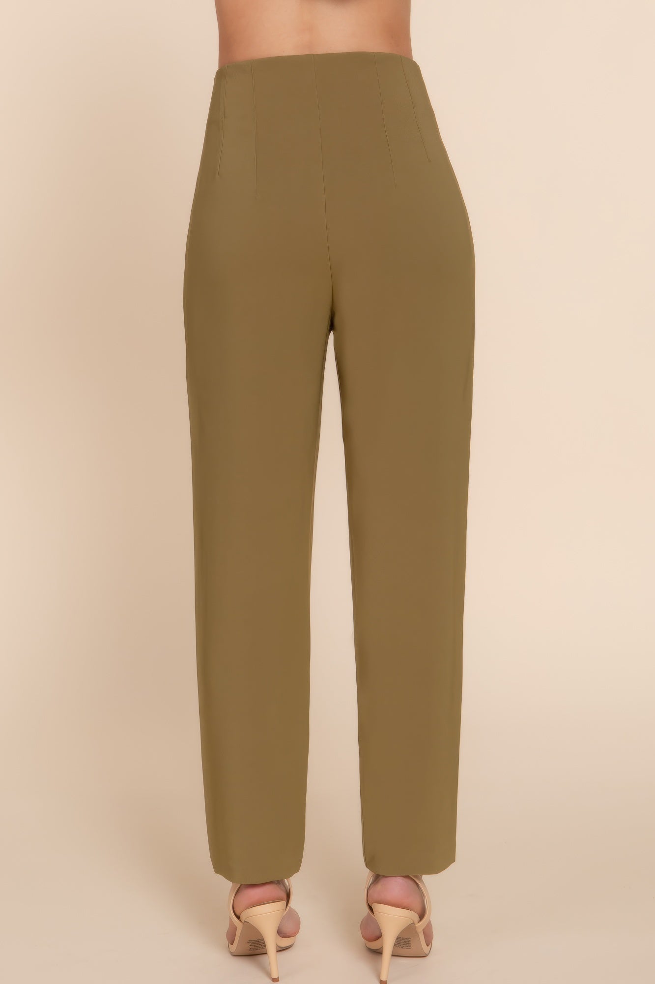 {{title}} - {{product-type}} for women from {{shop-name}}