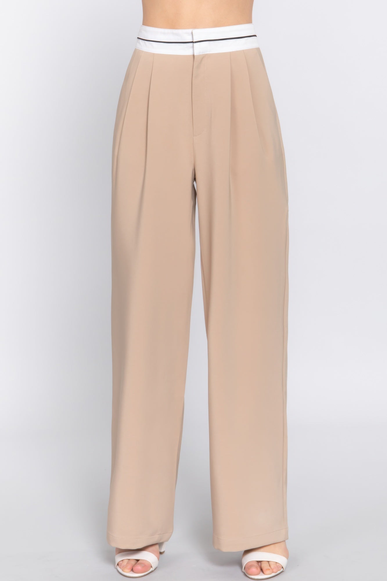 {{title}} - {{product-type}} for women from {{shop-name}}