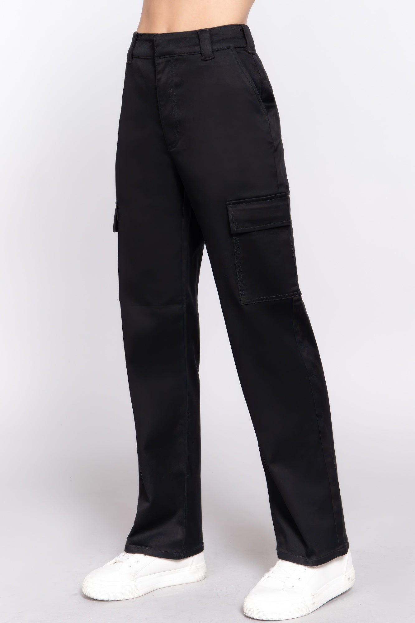 {{title}} - {{product-type}} for women from {{shop-name}}