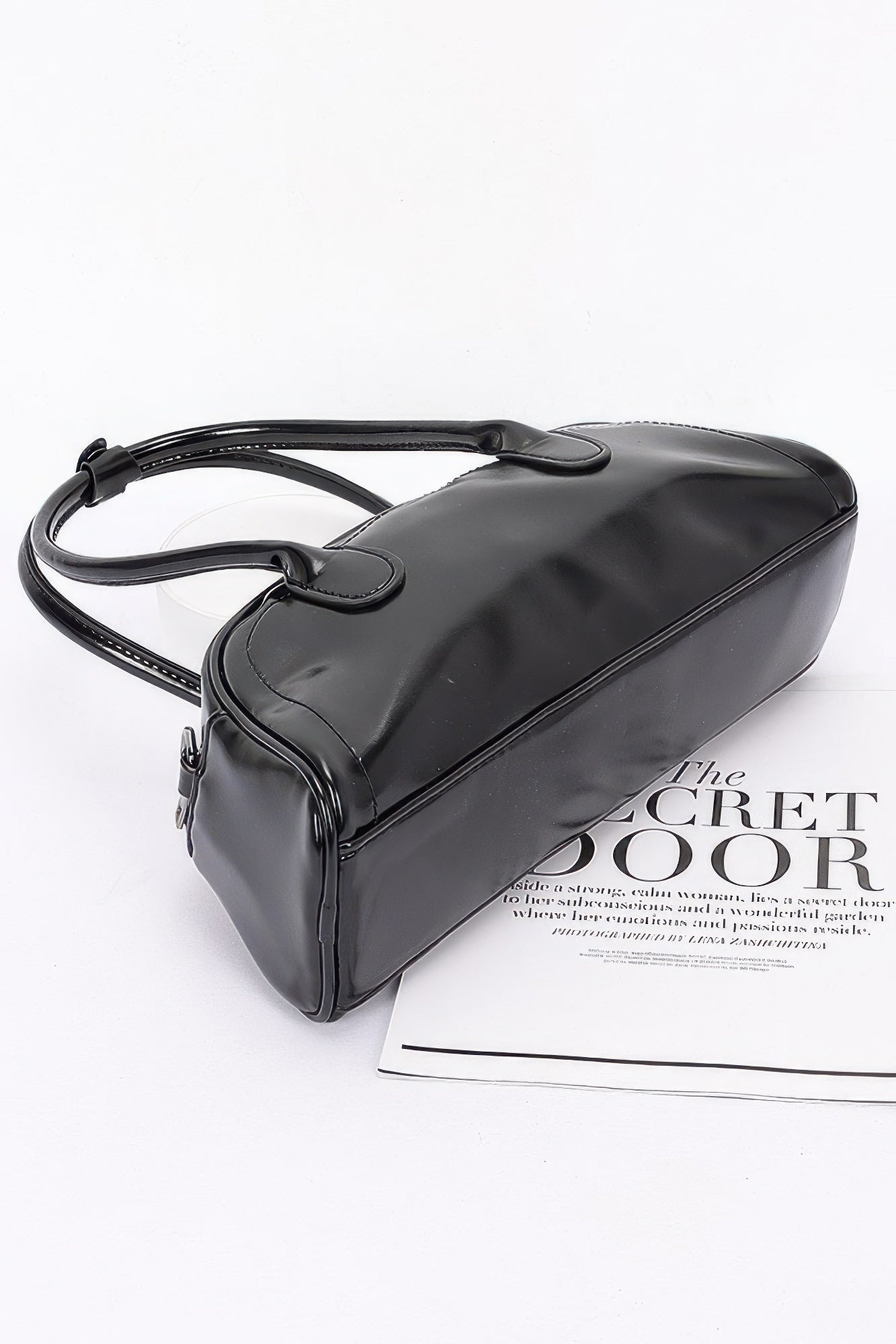 {{title}} - {{product-type}} for women from {{shop-name}}