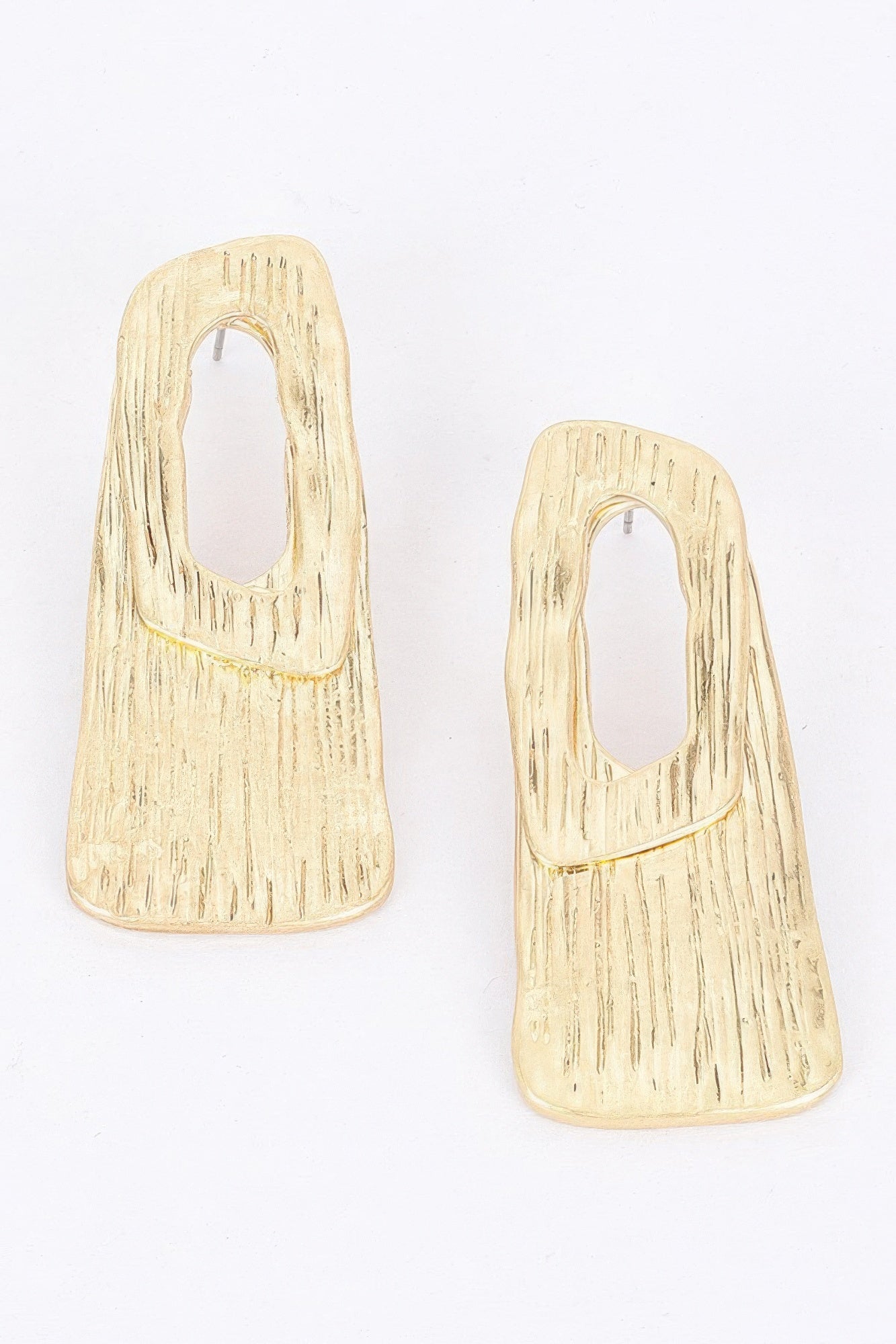 {{title}} - {{product-type}} for women from {{shop-name}}