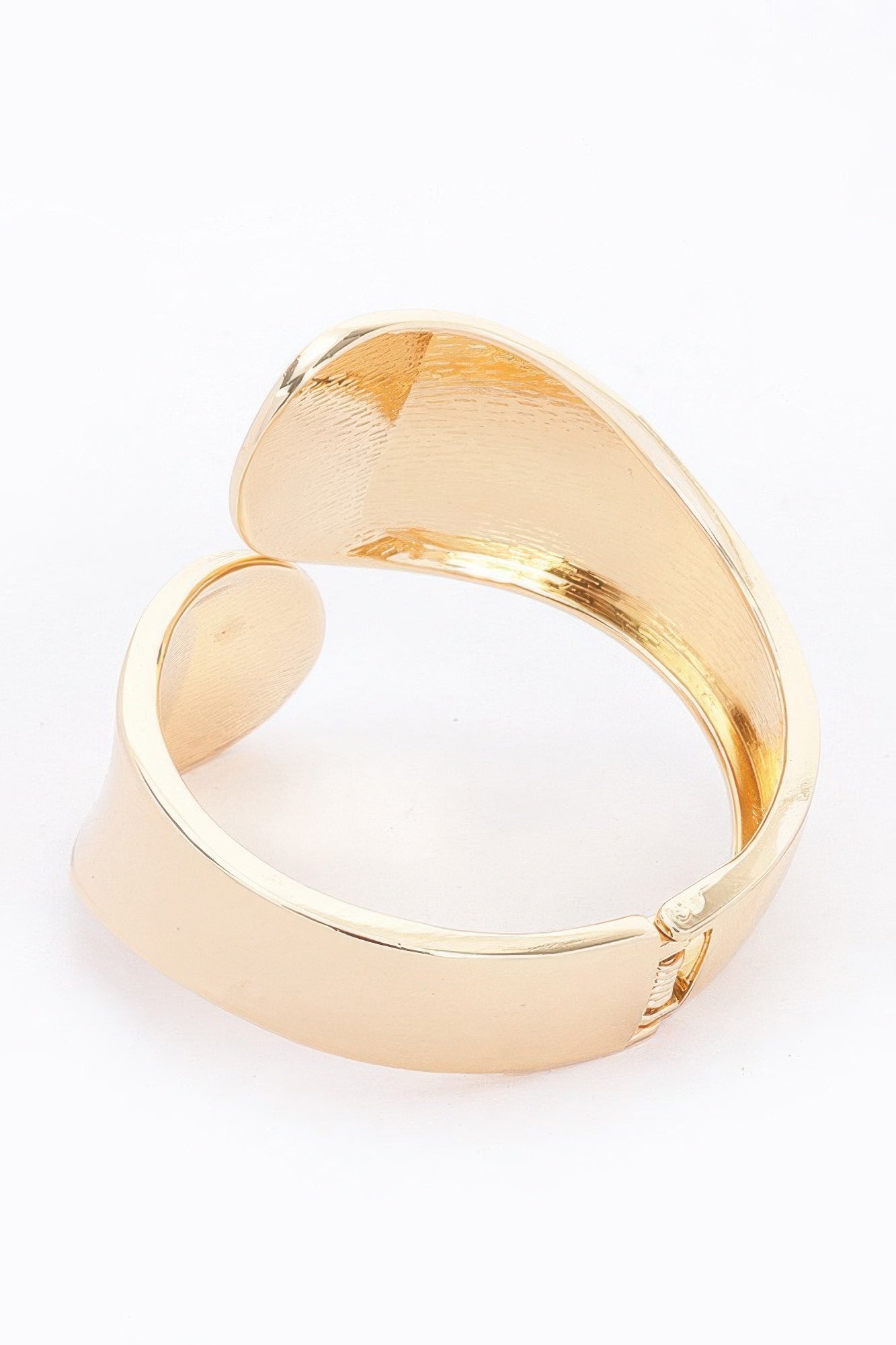 {{title}} - {{product-type}} for women from {{shop-name}}