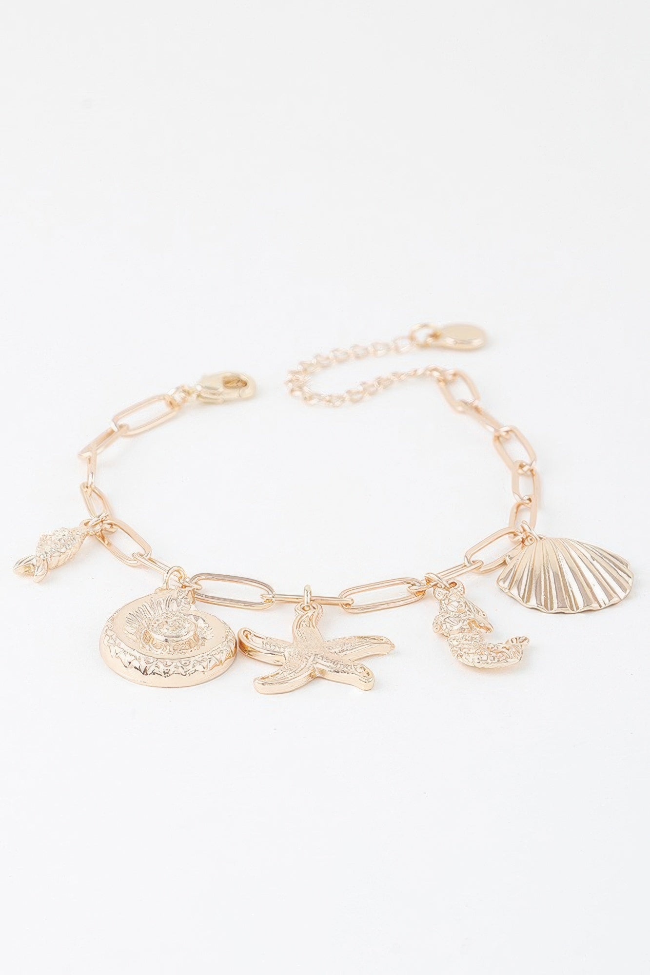 {{title}} - {{product-type}} for women from {{shop-name}}