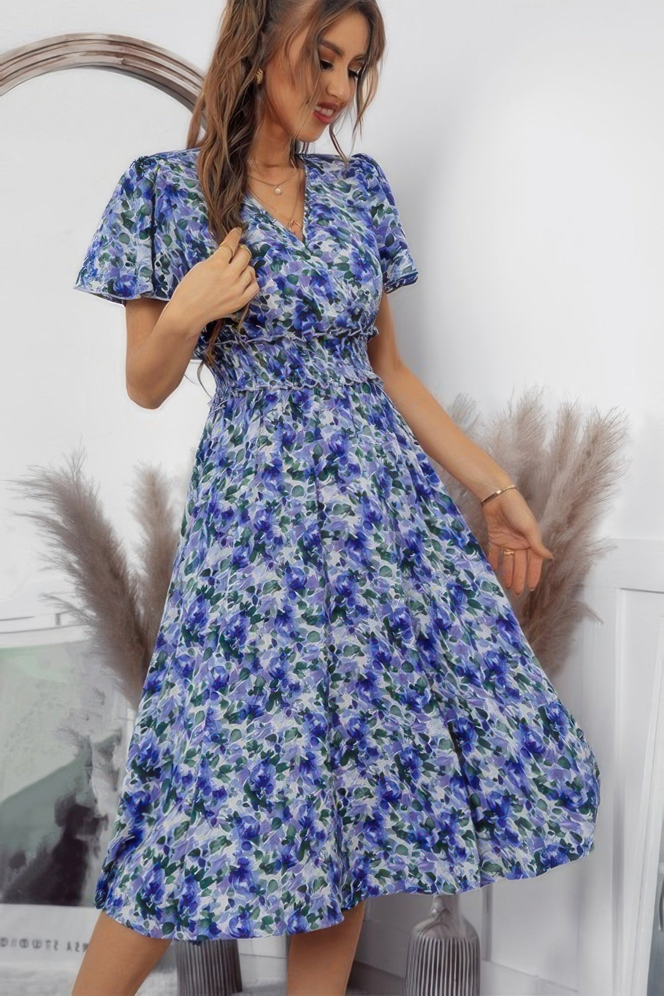 {{title}} - {{product-type}} for women from {{shop-name}}