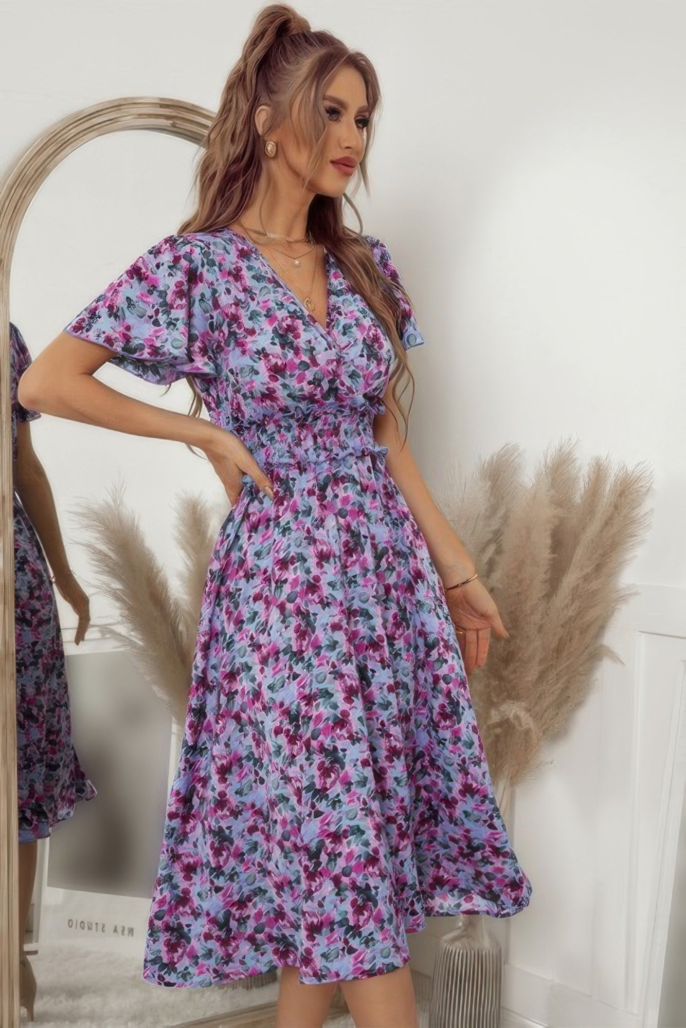 {{title}} - {{product-type}} for women from {{shop-name}}