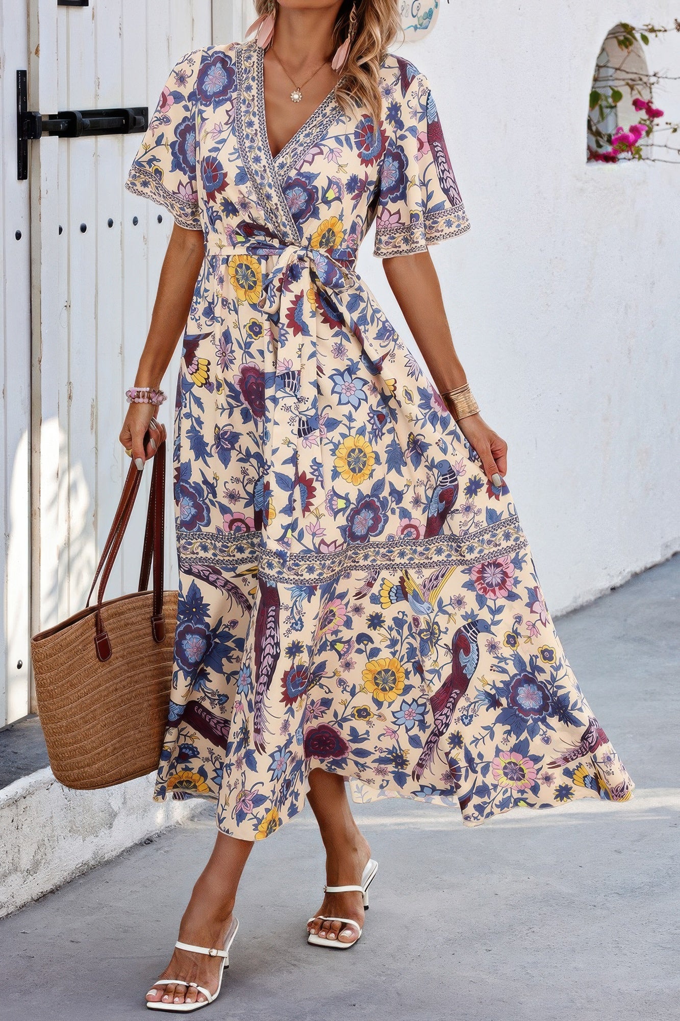 {{title}} - {{product-type}} for women from {{shop-name}}