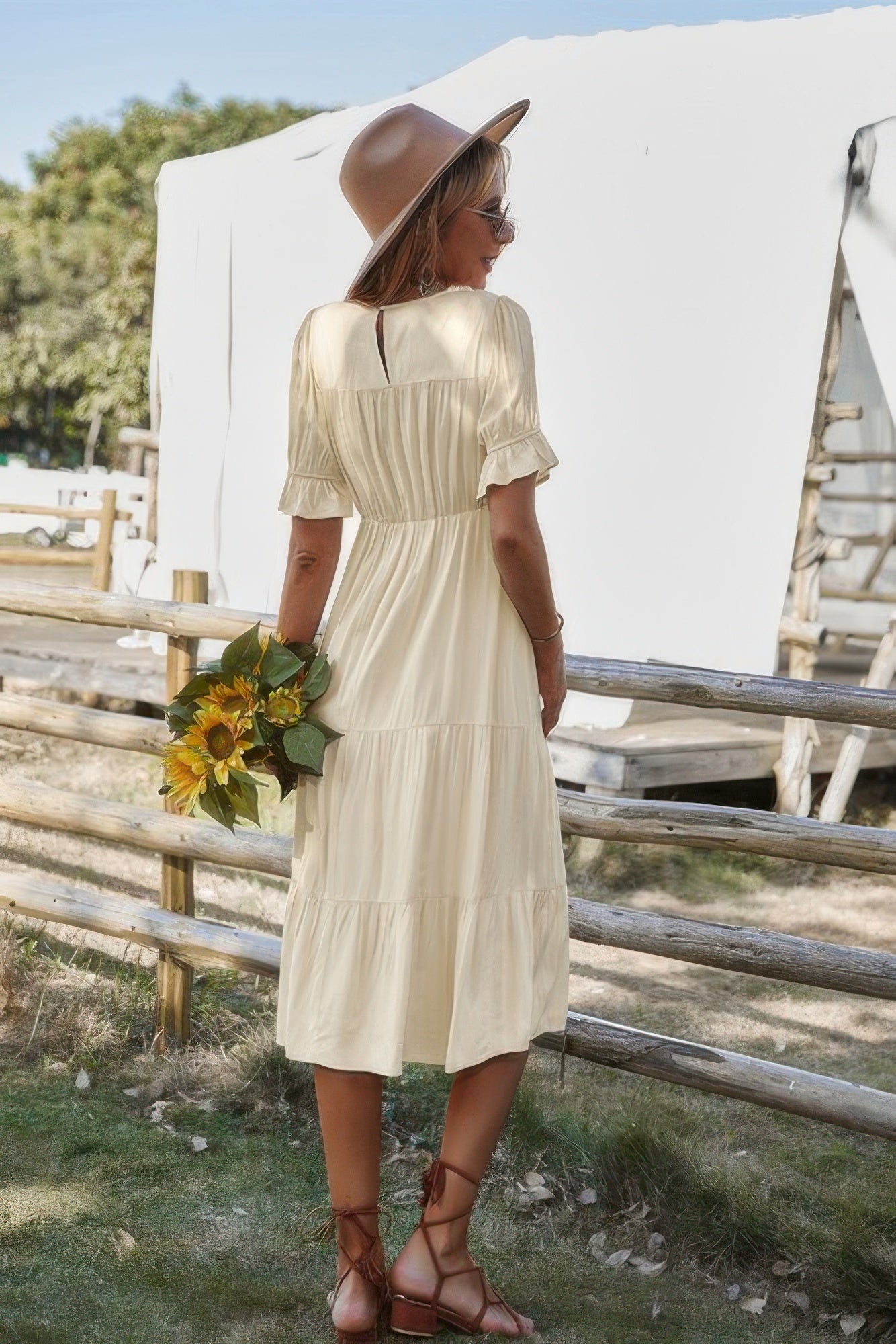 {{title}} - {{product-type}} for women from {{shop-name}}