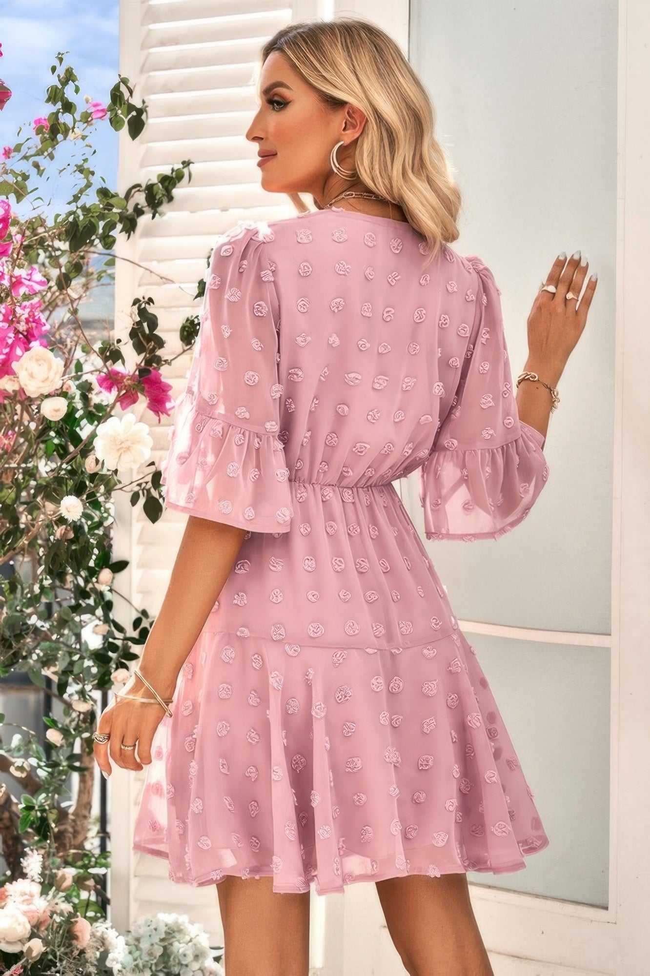 {{title}} - {{product-type}} for women from {{shop-name}}
