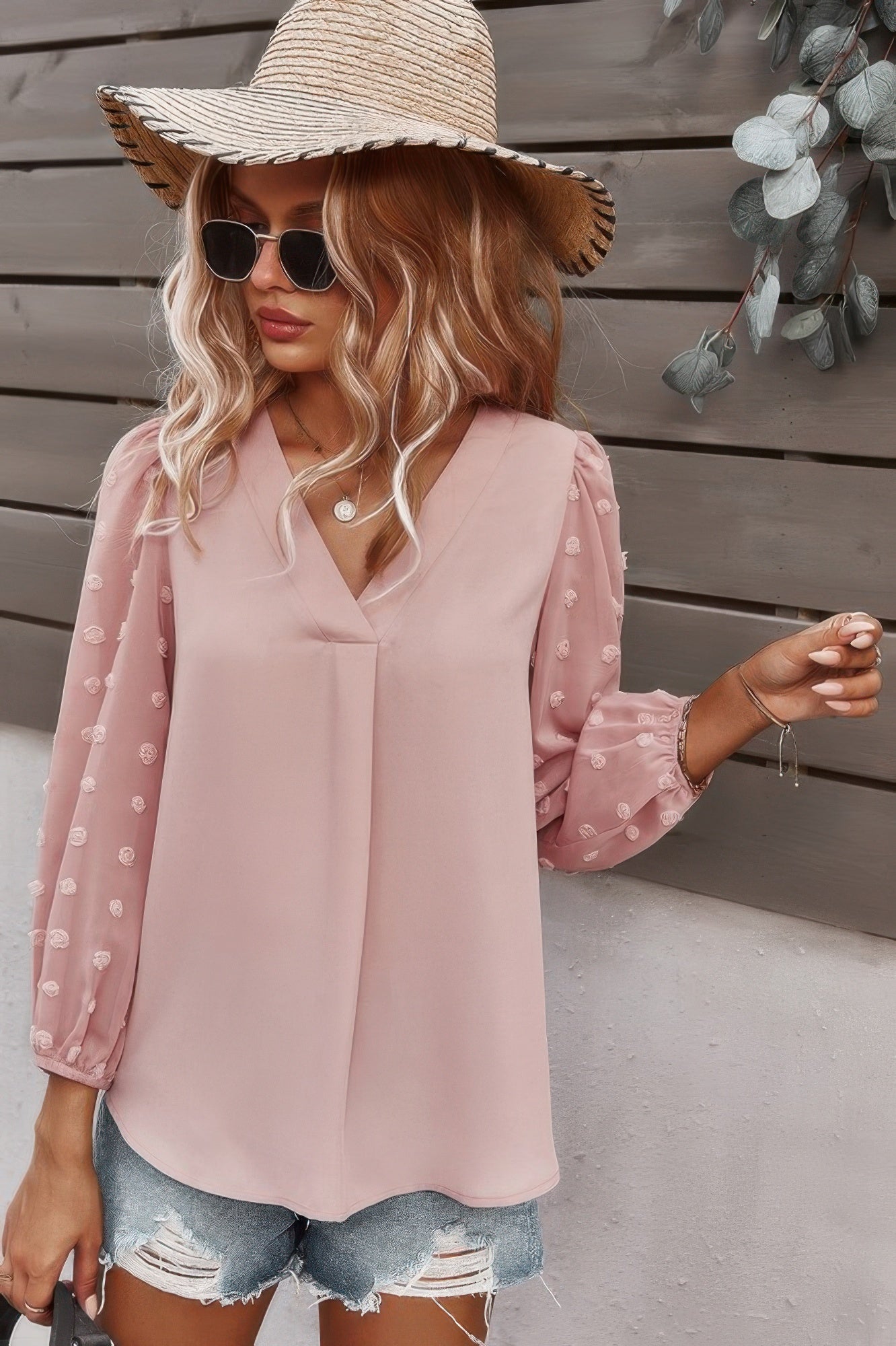 {{title}} - {{product-type}} for women from {{shop-name}}