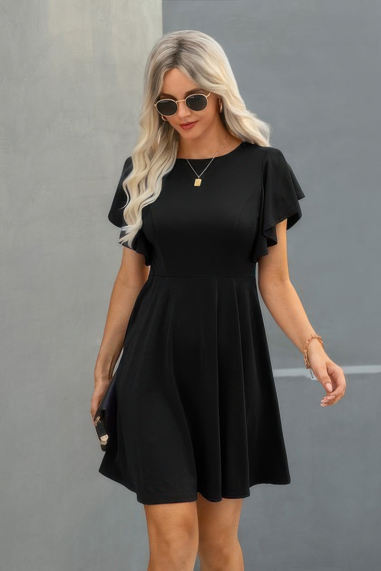 {{title}} - {{product-type}} for women from {{shop-name}}