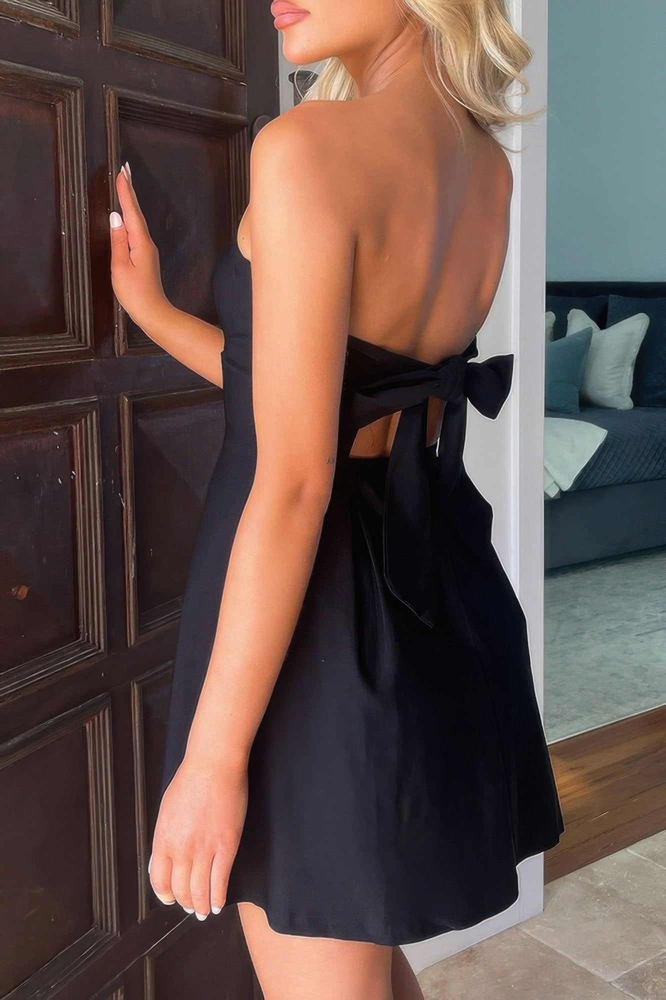 {{title}} - {{product-type}} for women from {{shop-name}}
