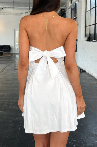 {{title}} - {{product-type}} for women from {{shop-name}}