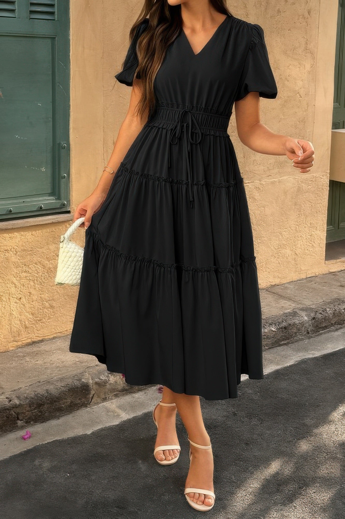 {{title}} - {{product-type}} for women from {{shop-name}}