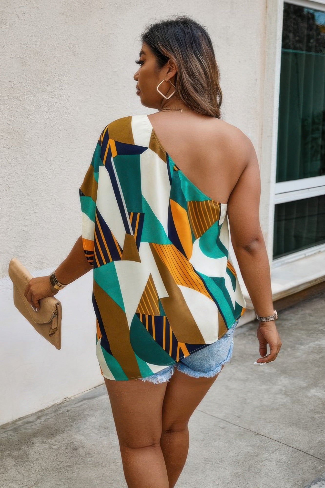 {{title}} - {{product-type}} for women from {{shop-name}}