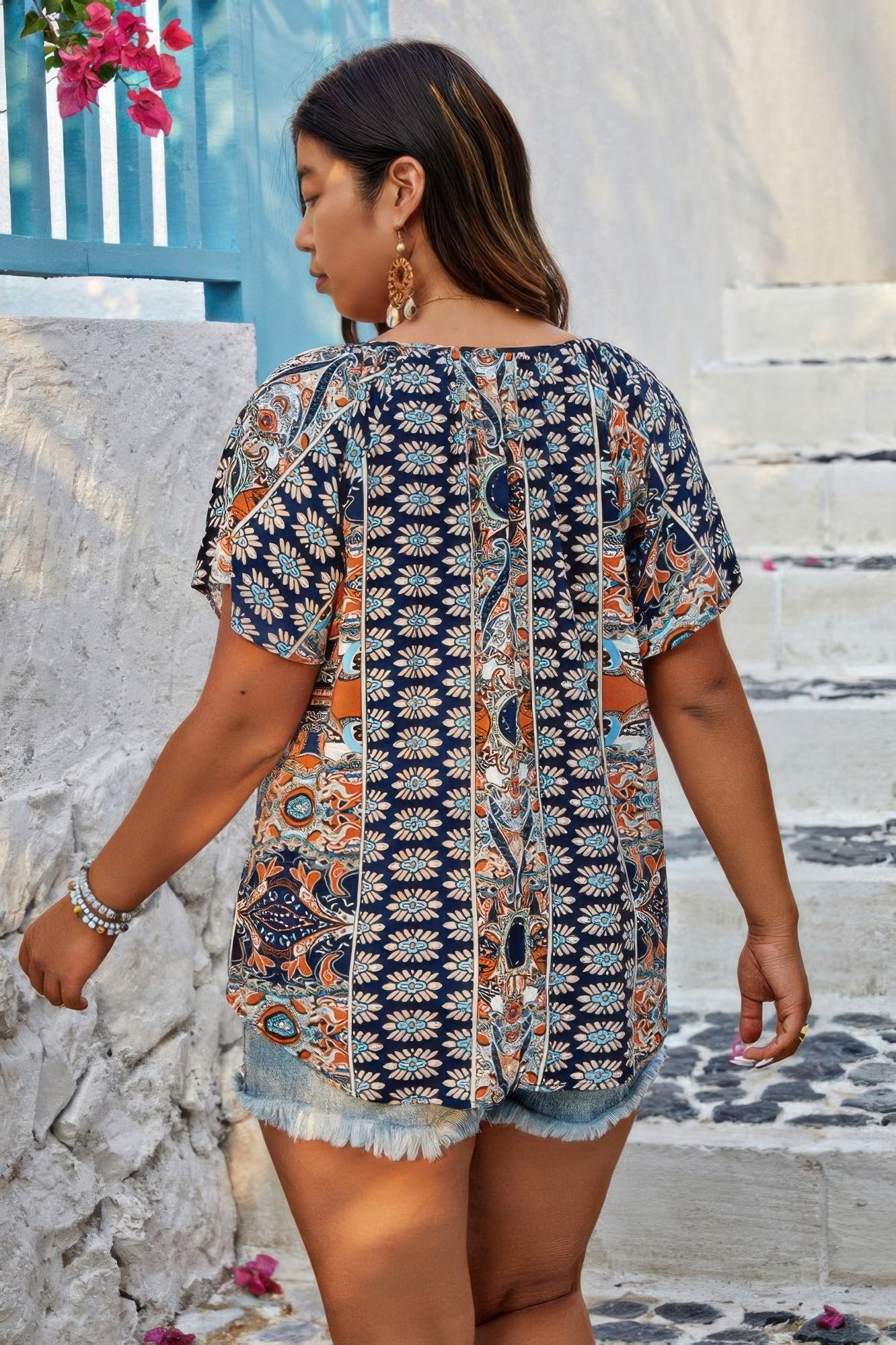 {{title}} - {{product-type}} for women from {{shop-name}}