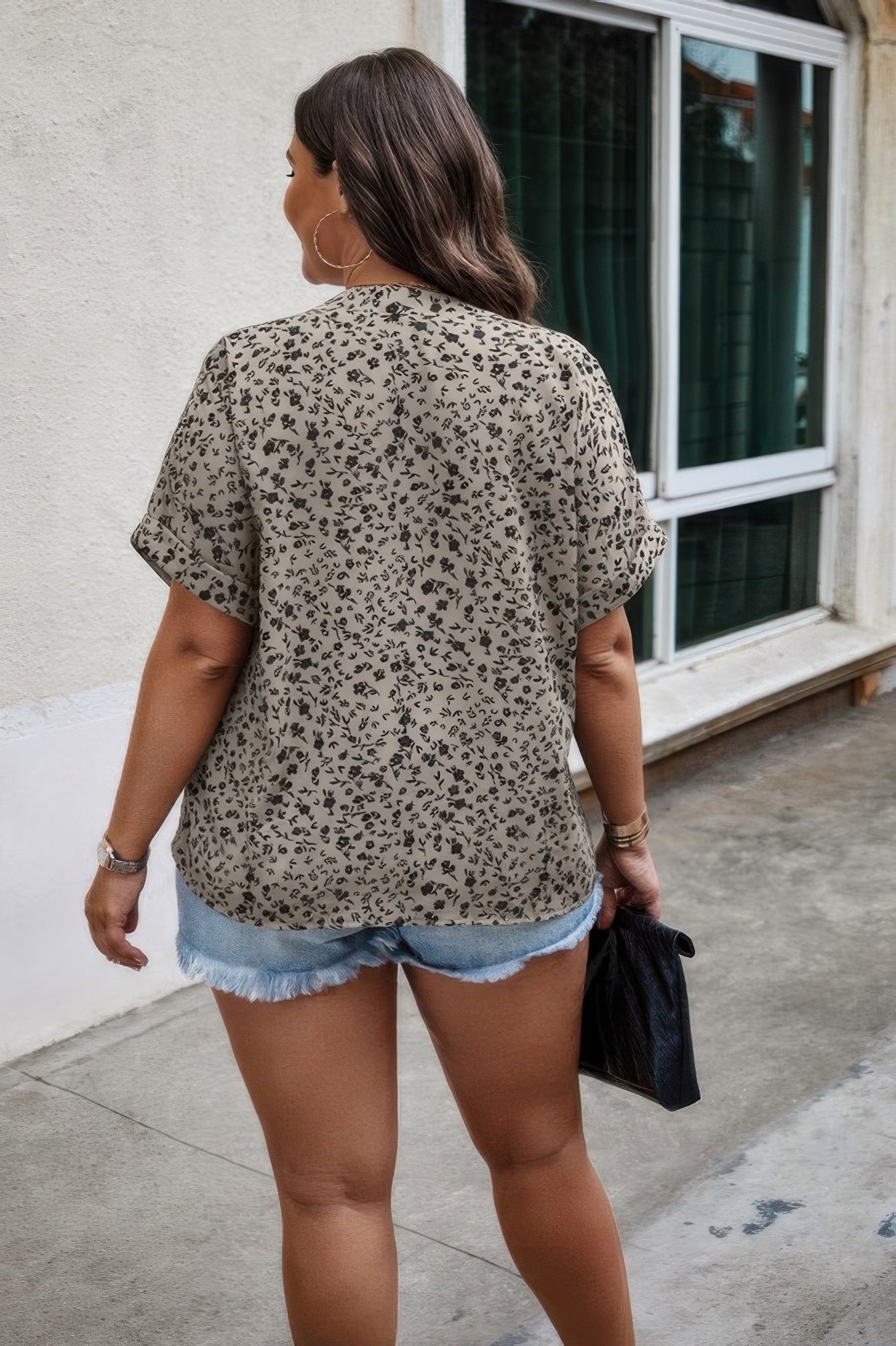 {{title}} - {{product-type}} for women from {{shop-name}}