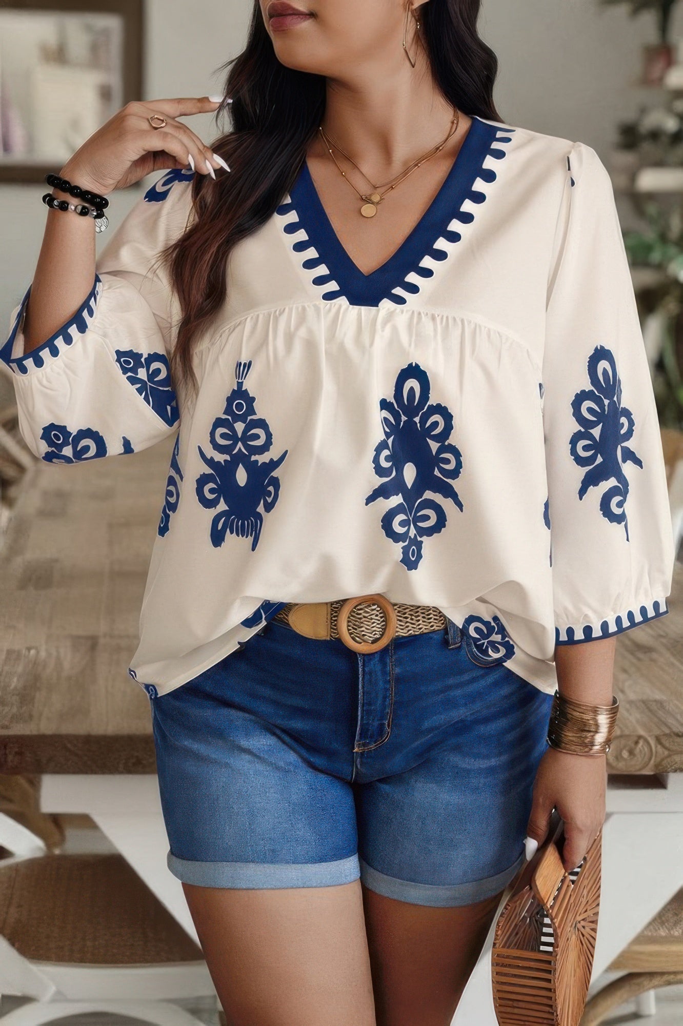 {{title}} - {{product-type}} for women from {{shop-name}}