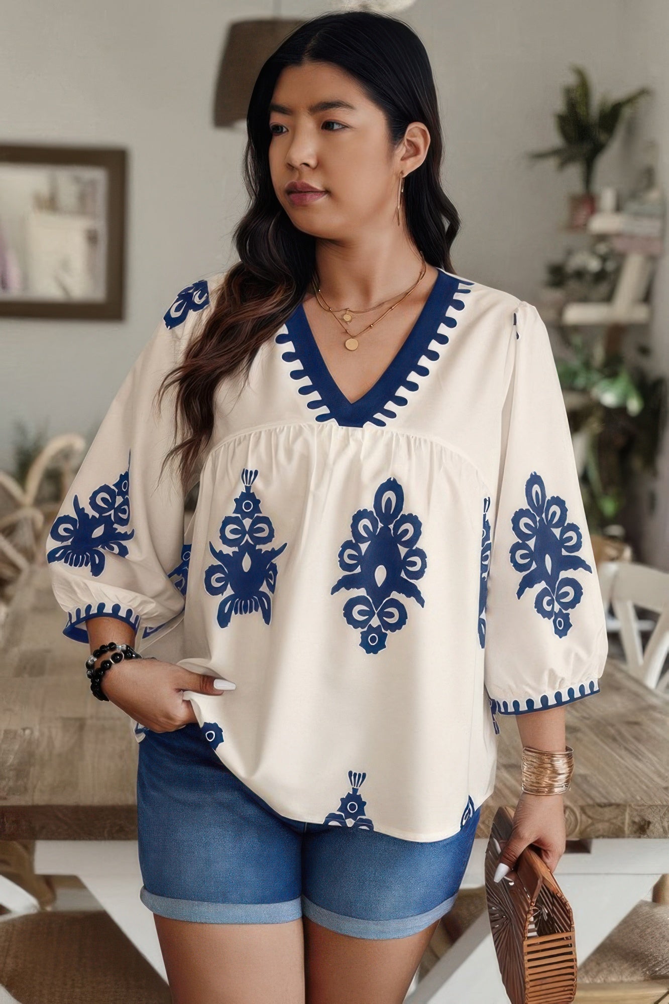 {{title}} - {{product-type}} for women from {{shop-name}}