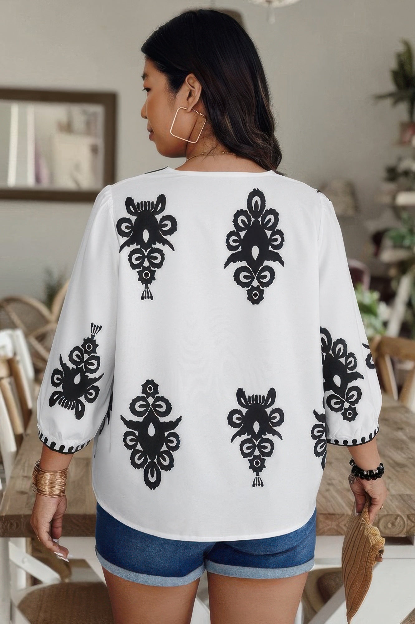 {{title}} - {{product-type}} for women from {{shop-name}}